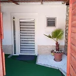 Magnolia Apartamento Eger