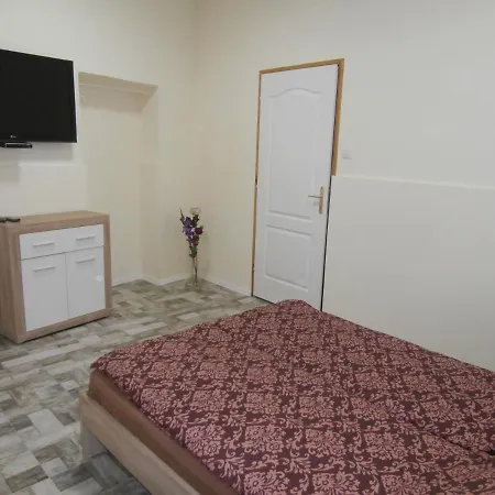 Magnolia Apartament Eger