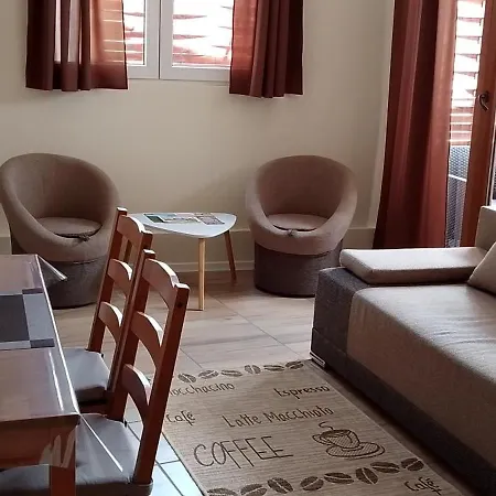 Magnolia Lägenhet *